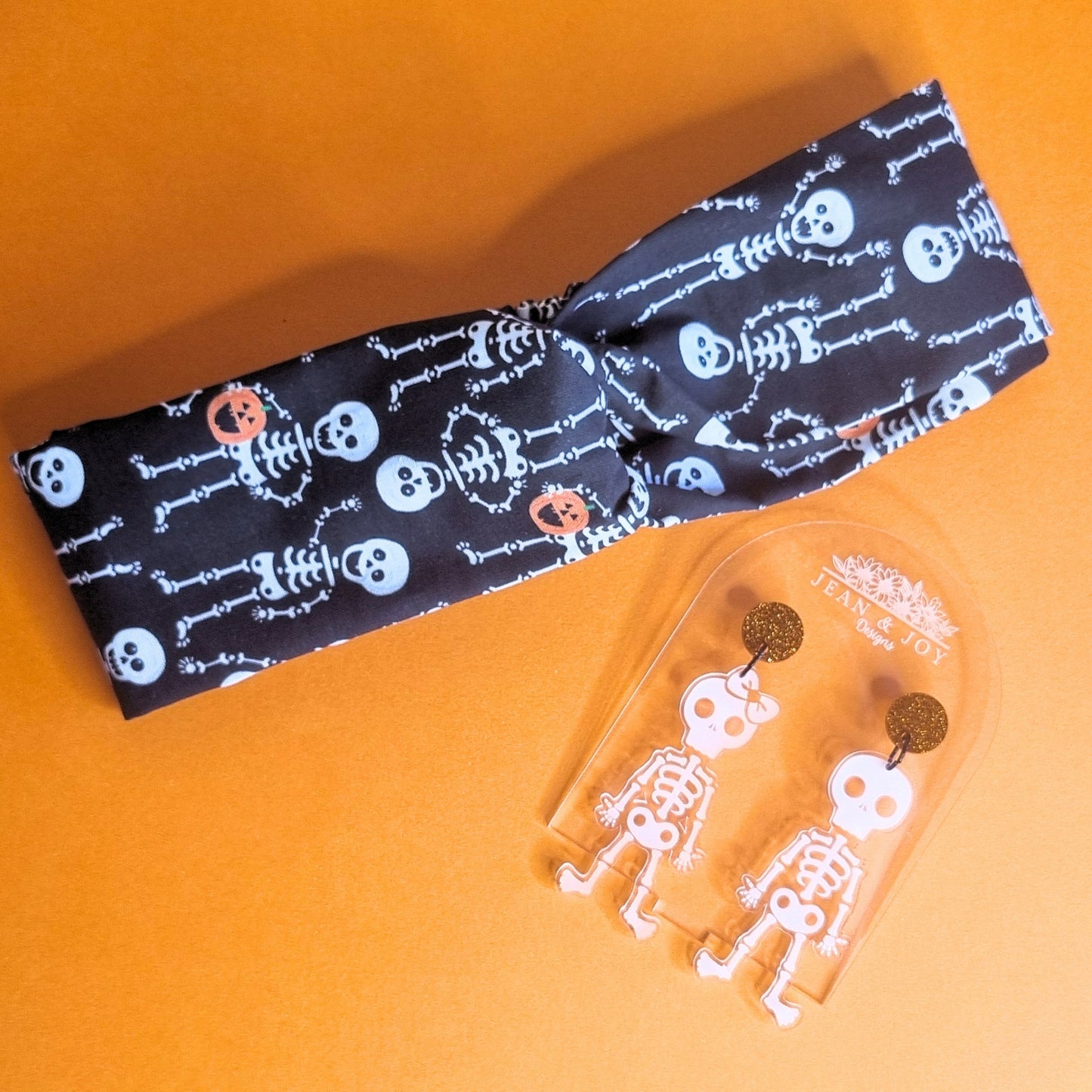 🎃 Boneyard Buddies & Skeletal Sweethearts Halloween Set 💀