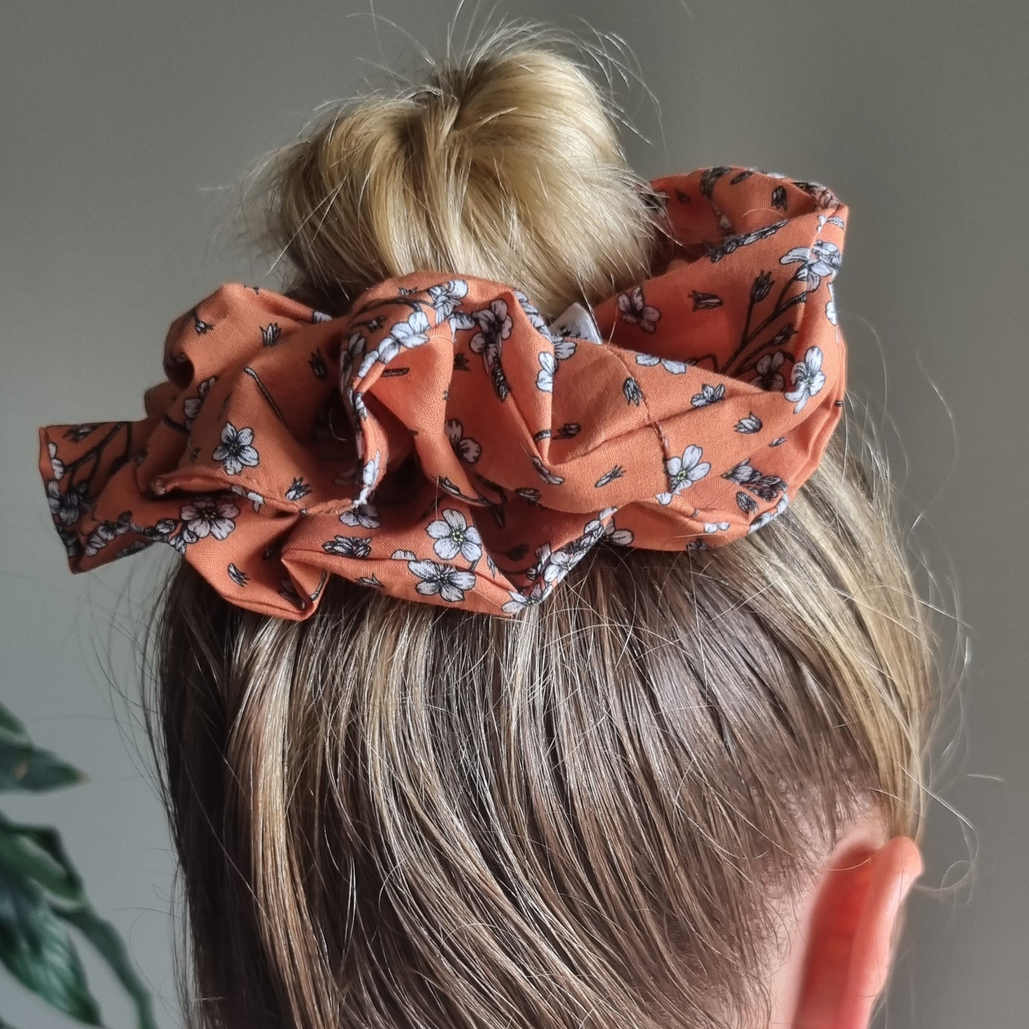 Alice Scrunchie