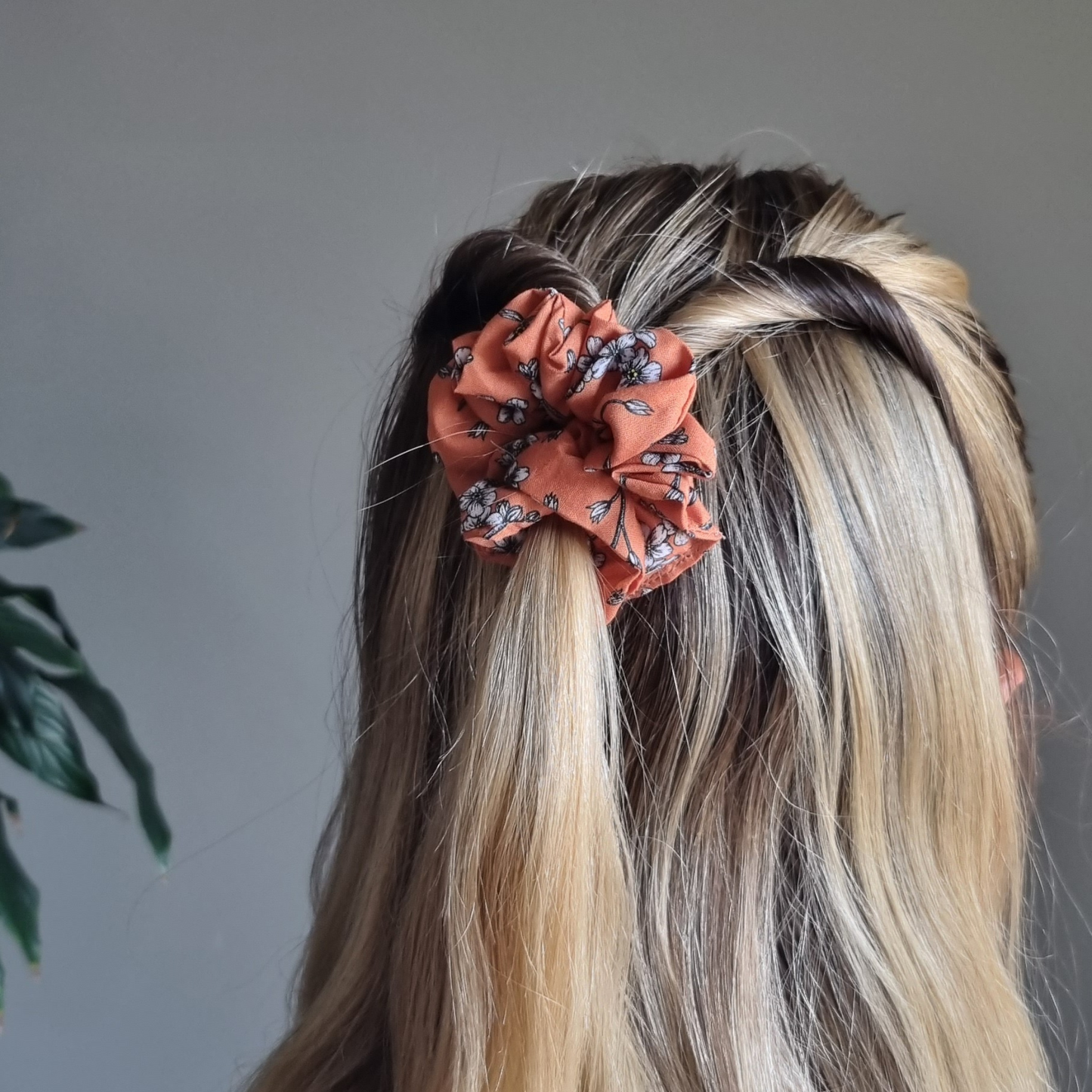 Alice Scrunchie